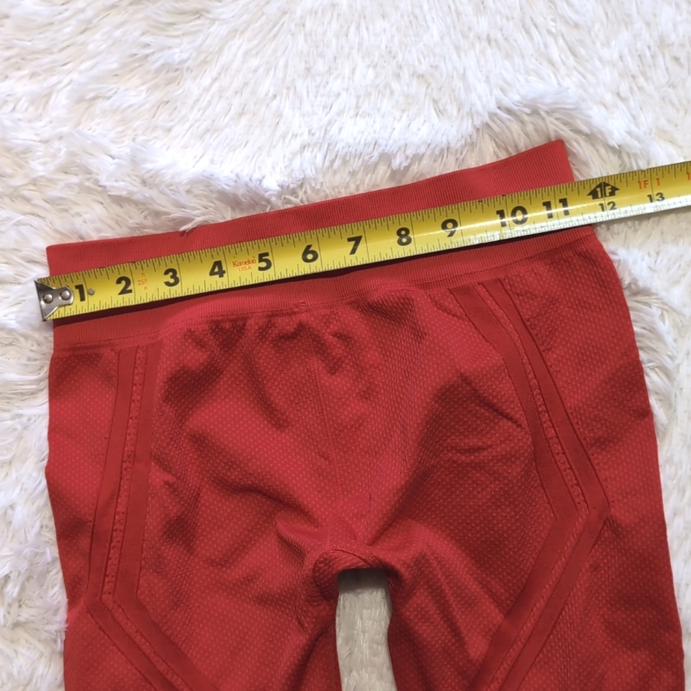 Soulcycle x Nux Red Quintessential Cutout Lasercut Active Leggings - Picture 9 of 11